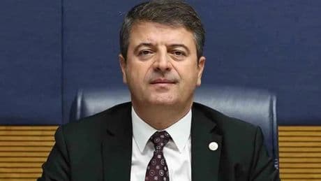 Adıyaman Belediye Başkanı Abdurrahman Tutdere görevine iade edildi