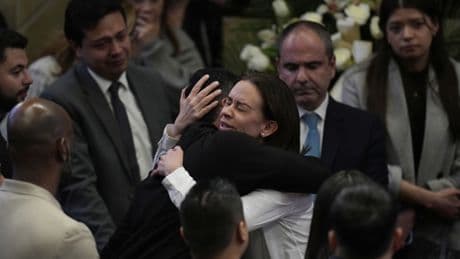 Colombian senator and presidential hopeful dies 2 months after shooting