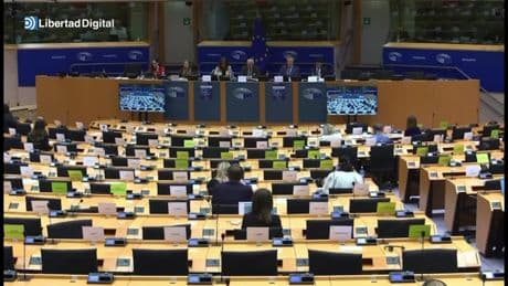 Una eurodiputada portuguesa denuncia las cloacas del PSOE y el bulo del Gobierno ante el comisario europeo de Justicia