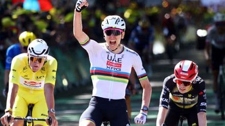 Tour de France: centesima vittoria per Tadej Pogacar, l’aspirante Cannibale del ciclismo mondiale