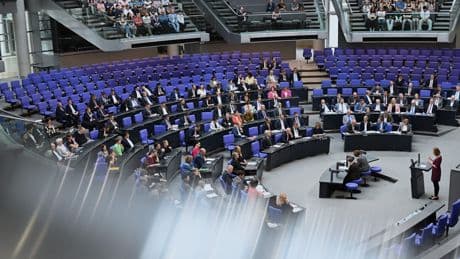 Diätenerhöhung zum 1. Juli - Mehr Geld für unsere Politiker