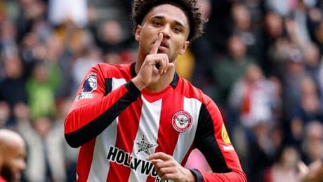 Brentford 4-3 Manchester United: Kevin Schade heads in brace as Bees survive major late scare