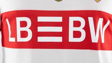 Weshalb der VfB Stuttgart am Tag des Pokalfinals noch sein Trikot veränderte