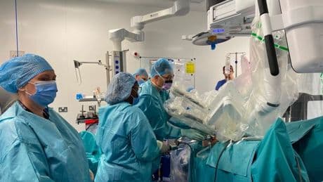 NHS Lanarkshire’s robotic surgery team reaches milestone of 500th procedure