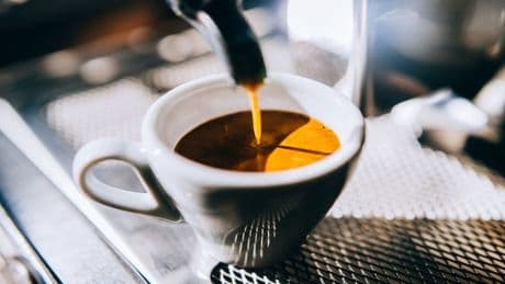 Kaffee schmeckt fad? Vielleicht liegt"s am Wasser – so verbessern Sie es