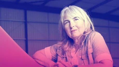 « J’ai tout de suite été éblouie par la beauté des paysages et le côté vallonné de l’Entre-deux-Mers » : les premiers jours en France de Jenifer Rogers, venue du Royaume-Uni
