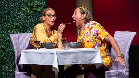 Schlossparktheater: Hürden beim Dating im vorgerückten Alter