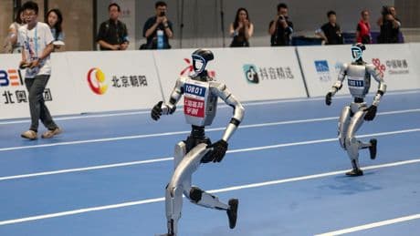 Ist das die Zukunft? - Roboter-Olympiade verblüfft Sport-Fans