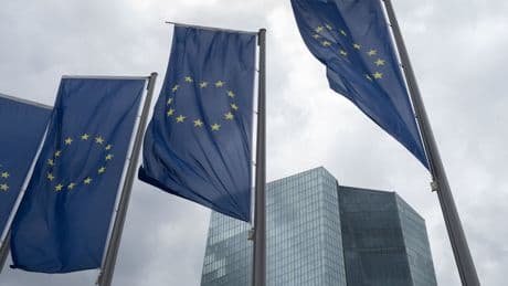 Geldpolitik: Inflation im Euro-Raum verharrt bei 2,2 Prozent im April