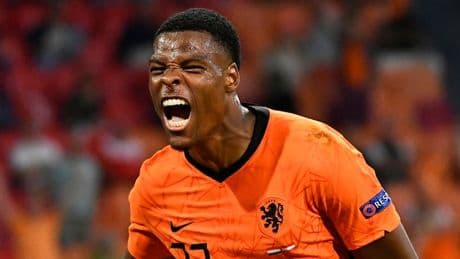 L'Inter trema, irrompe il City: dramma clausola, pu&ograve; perdere anche Dumfries!