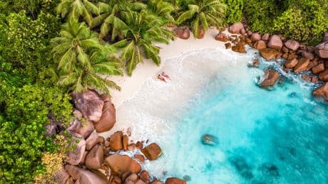 Say hello to the Seychelles: breathtaking beaches, tropical landscapes and rare wildlife, discover the perfect island for your idyllic getaway