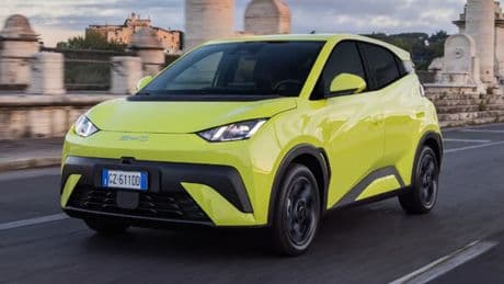 Byd accelera in Italia: crescita a tre cifre ad agosto e quota mercato dell'1,3%. Leader tra i Veicoli a Nuova Energia (NEV)