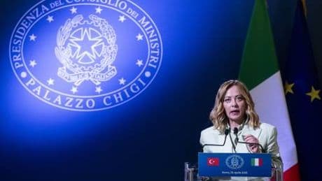 Un altro elogio della Germania: "Meloni ha smentito tutti i suoi critici"