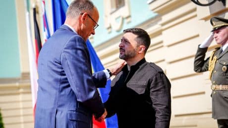 Besuch: Medien: Ukrainischer Präsident Selenskyj in Berlin erwartet