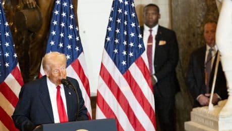 États-Unis : la Cour Suprême aide Donald Trump à licencier des agents fédéraux