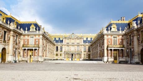 Château de Versailles : une fillette de 10 ans décède après s’être plainte de la chaleur
