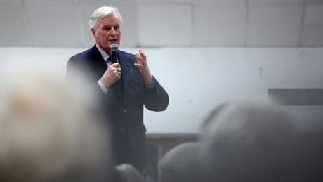 Présidence de LR: Michel Barnier réitère son soutien à Bruno Retailleau