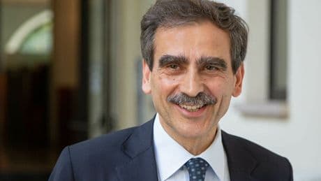 Lovaglio (Mps): «Un nuovo ceo per Mediobanca. Nessuna interferenza dai soci»
