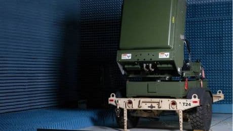 Microonde per contrastare gli sciami di droni: cosa sappiamo della nuova arma ExDECS dei marines