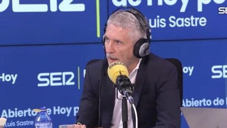 Marlaska culpa a Vox de la "cacería a inmigrantes" en Torre Pacheco alentada por sus "falsos discursos" racistas y xenófobos