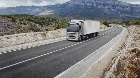 Del diésel al gas: cómo los camiones de Volvo reducen emisiones ofreciendo más de 1.000 kilómetros de autonomía sin repostar