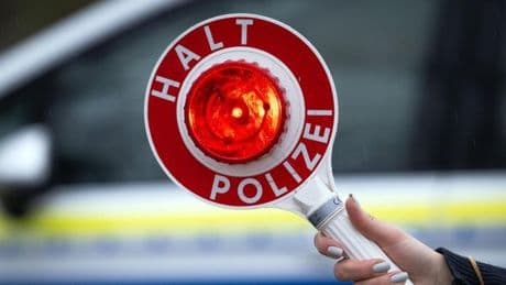 Fake-Polizeikontrollen: Warum es schwierig sein kann, sie zu erkennen