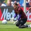 Doelman Bijlow maakt na half jaar blessureleed rentree bij gelijkspel Feyenoord