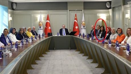 Erdoğan'la yapılan toplantıda dikkat çeken kare