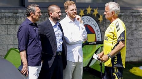 Fenerbahçe'de Başkan Ali Koç, antrenmanı takip etti