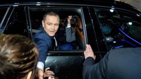 Karol Nawrocki: Polens neuer Präsident kündigt Blockade gegenüber Tusk-Regierung an
