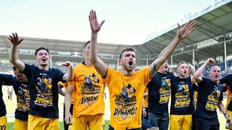 Millionen-Summe im Spiel - Diese Aufstiegsprämie kassieren die Dynamo-Stars