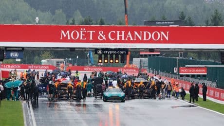 Formel 1 im Liveticker: Regen-Chaos in Spa! Rennstart abgebrochen