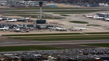 Hotel tycoon unveils rival Heathrow expansion plan with shorter third runway
