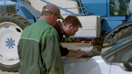 Face à l'enfer administratif, l’IA gagne du terrain chez les agriculteurs