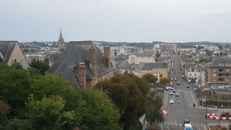 Où investir pour louer à moins de deux heures de train de Paris?