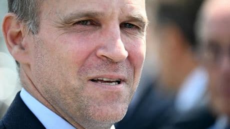 L'instabilité politique est «un poison» pour l'industrie, affirme le ministre Marc Ferracci