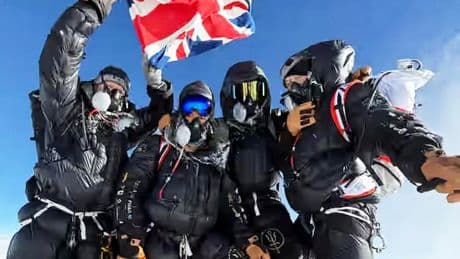 They Inhaled a Gas and Scaled Everest in Days. Is It the Future of Mountaineering?