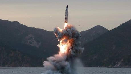 Japonya'dan Çin'e karşı füze hamlesi