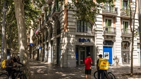 Los ‘riders’ y la ola de calor