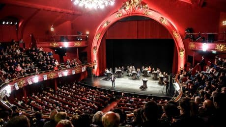 Pourquoi le critique d’opéra sort souvent bougon à Paris et enchanté à Lille, Toulouse ou Rouen