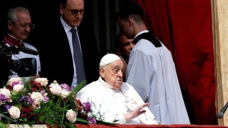 Trauer um Franziskus: Wie wird der Papst bestattet?