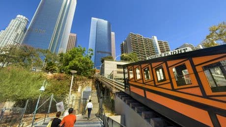 Bunker Hill tower One California Plaza goes into receivership