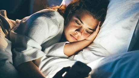 GPs say 'bed rotting' trend loved by youngsters can be good for you under one condition