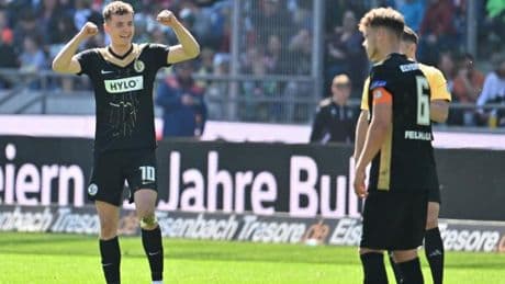 Dreierpack im Verfolgerduell – Überragender Asllani lässt Elversberg vom Aufstieg träumen