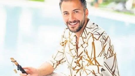 HAKAN UÇ / Duygulara dokunan bir performans