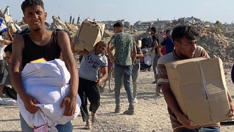 Chaos Erupts at Israeli-Backed Aid Distribution Site in Gaza