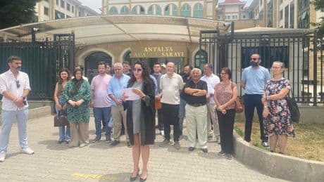 Antalya'da hak ihlallerine dikkat çekildi: ‘Kuyu tipi hapishaneler kapatılsın’