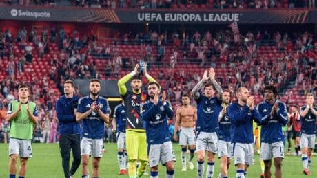 La Premier League, a un paso de certificar seis equipos en la próxima Champions