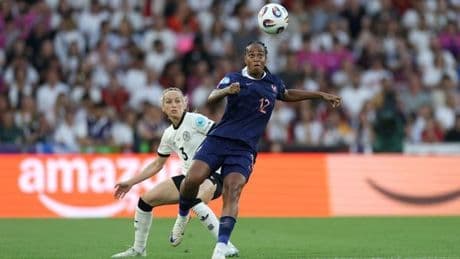 Live: Frankreich überlegen, DFB-Frauen halten tapfer dagegen