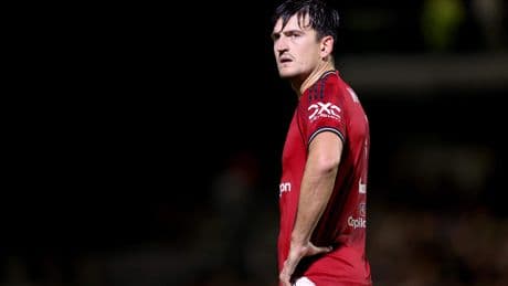 Manchester United blameert zich in League Cup na eindeloze penaltyserie bij vierdedivisionist